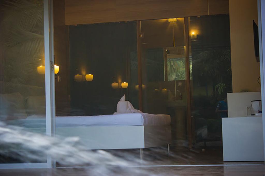 Curlies Zulu Land Hostel อันจูนา ภายนอก รูปภาพ